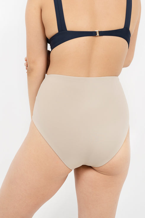 Uluwatu  - Timeless Classic Bikini Bottom - Sand